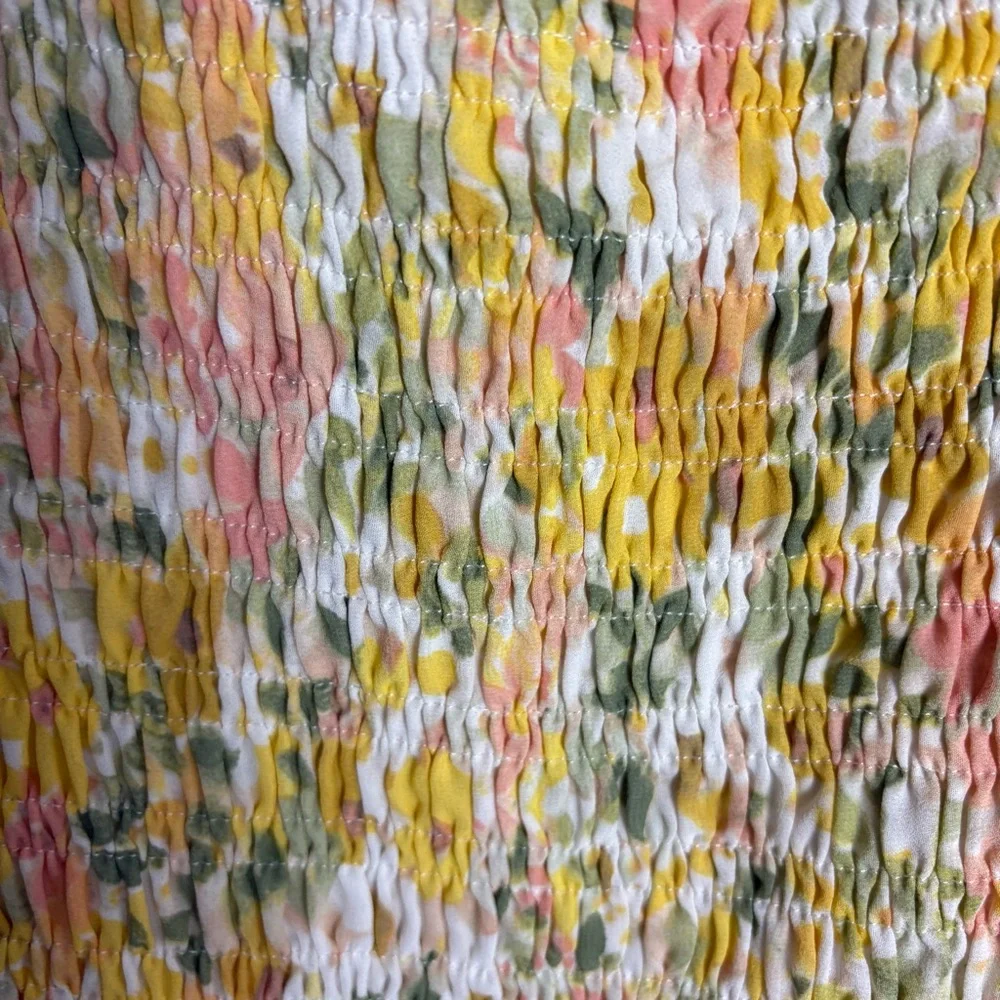 ASTR the Label Floral Smocked‎ Puff Sleeve Blouse Yellow Size XS